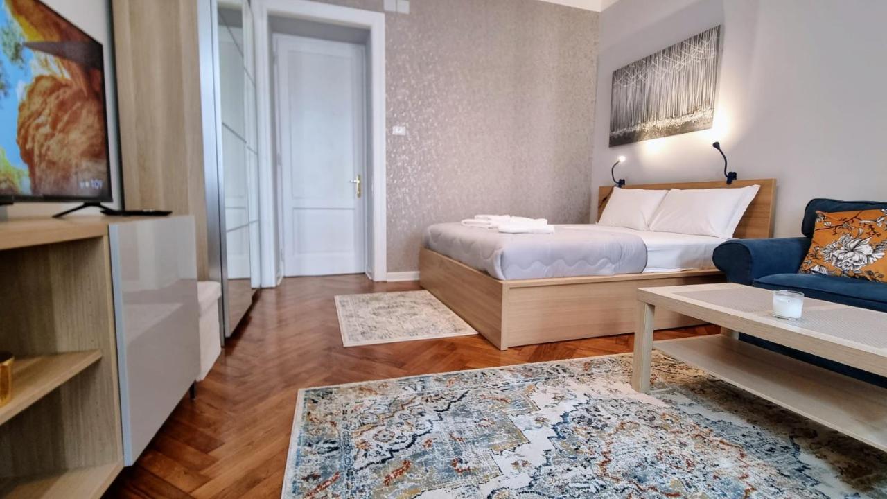 Light Blue Apartment Trieste Esterno foto