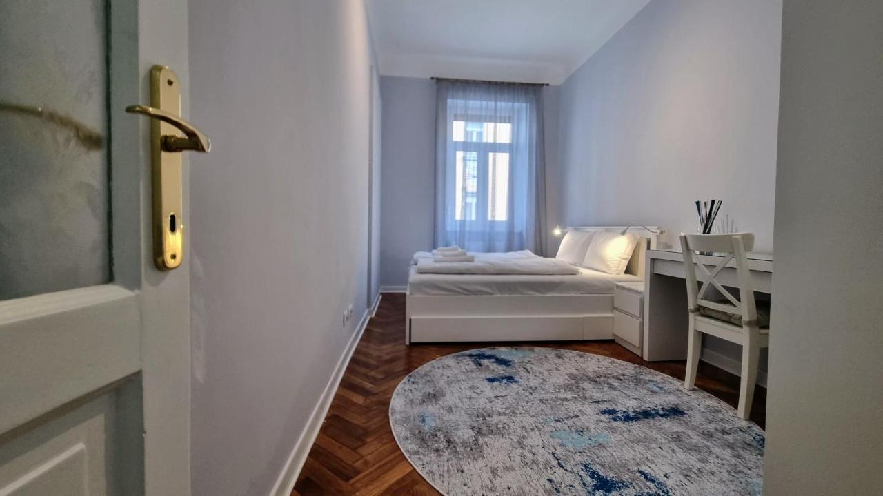 Light Blue Apartment Trieste Esterno foto