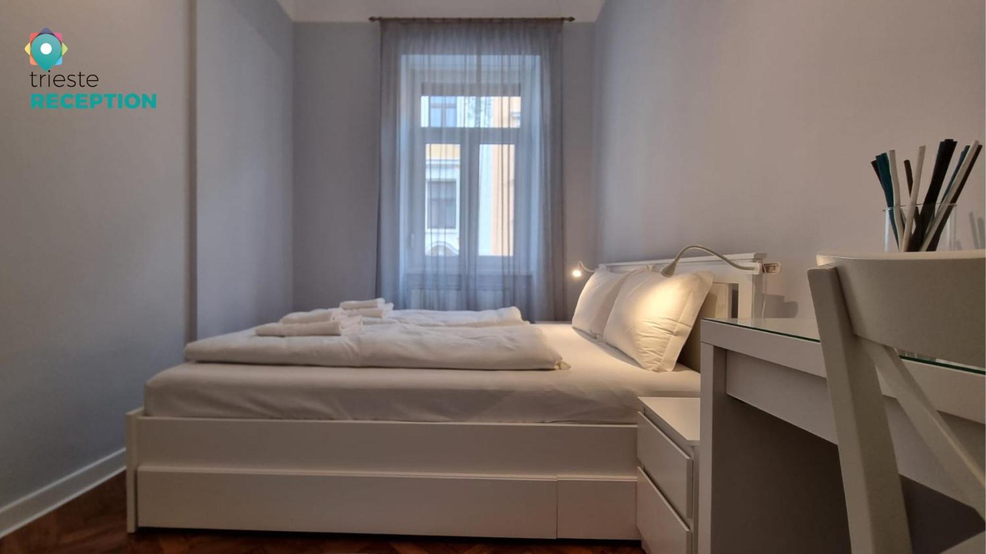 Light Blue Apartment Trieste Esterno foto